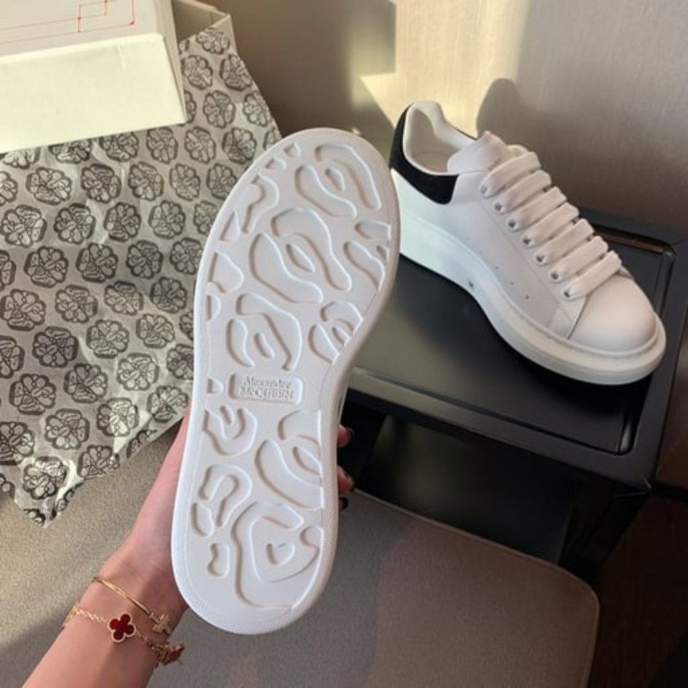 🍓🍓Alexander McQueen women's shoes size 40🧙‍♂️🧙‍♂️ - Picture 4 of 7